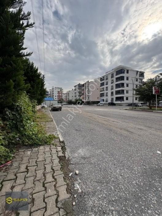 Safir'den Satılık 4+1 Geniş Oturum Site İçerisinde Daire... — fotoğraf 2