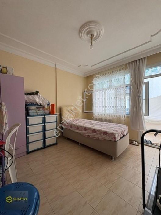 Safir'den Satılık 4+1 Geniş Oturum Site İçerisinde Daire... — fotoğraf 14