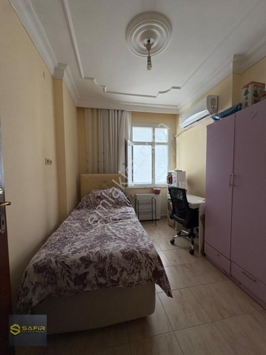 Safir'den Satılık 4+1 Geniş Oturum Site İçerisinde Daire... — fotoğraf 15