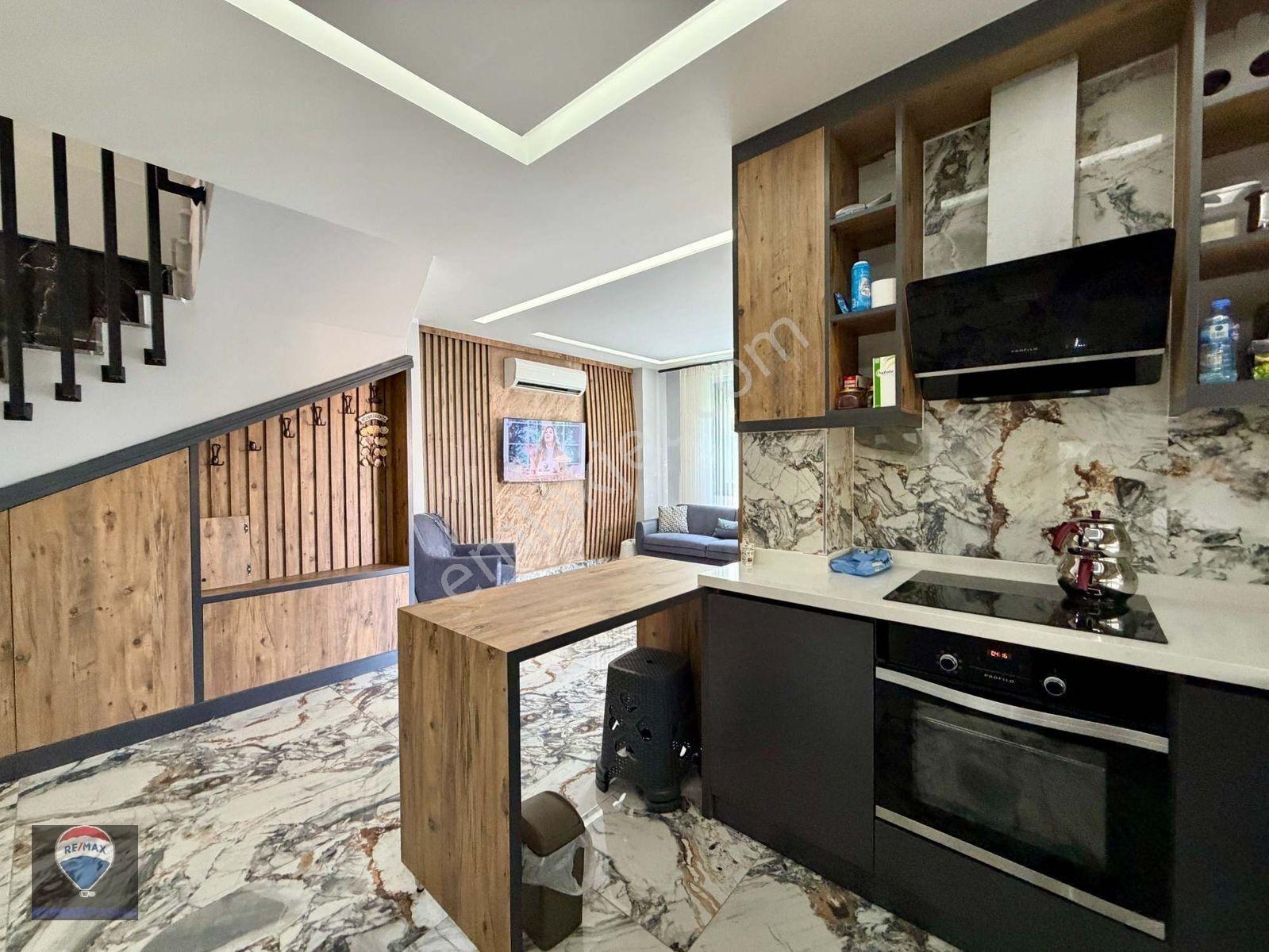 Kuşadası Davutlar’da 3+1 Eşyalı Özel Havuzlu Satılık Modern Villa — fotoğraf 20