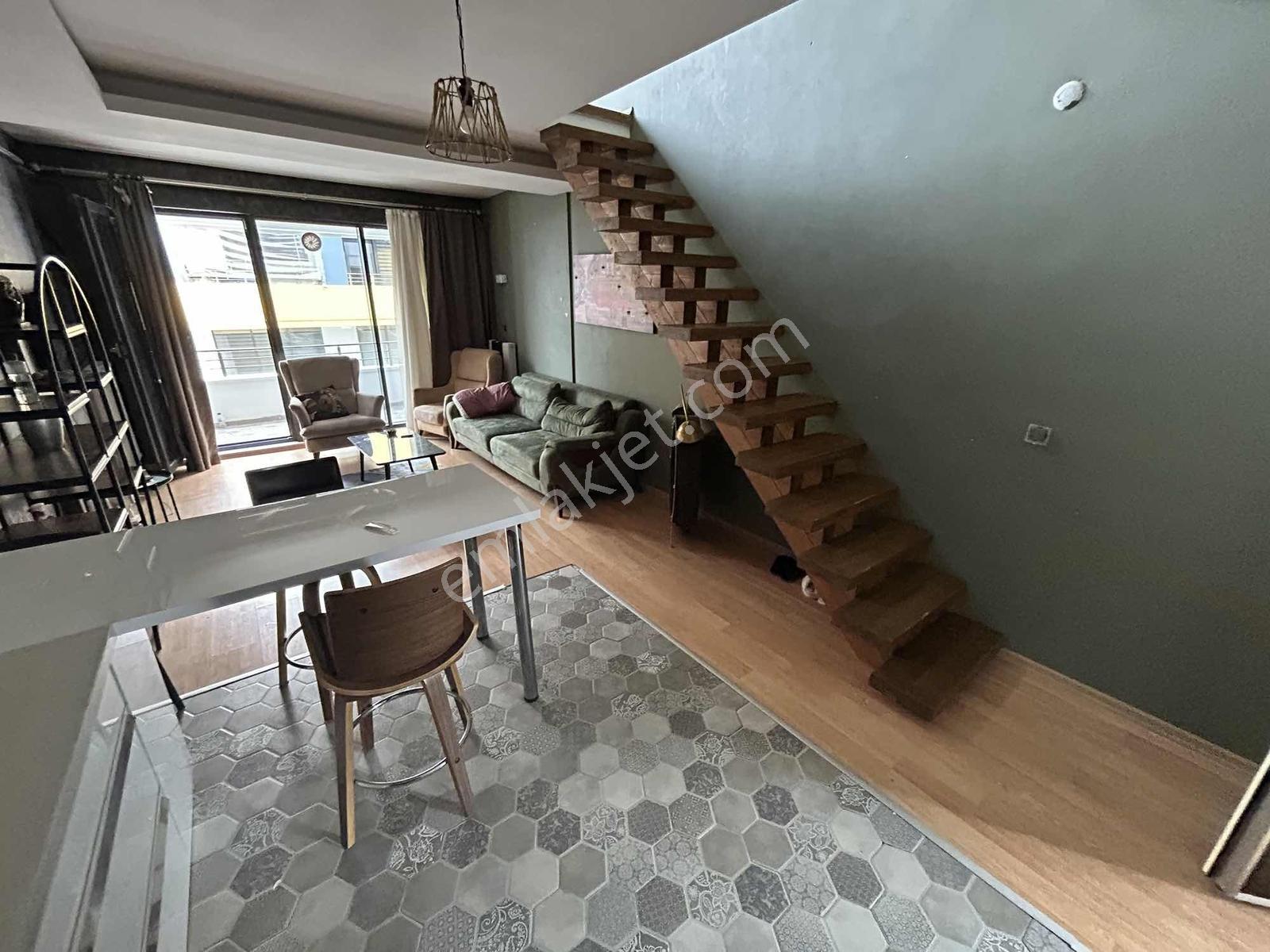 Elmakent'te Loft+çift Balkonlu Eşyalı Deniz M. Satılık 1+1 — fotoğraf 22