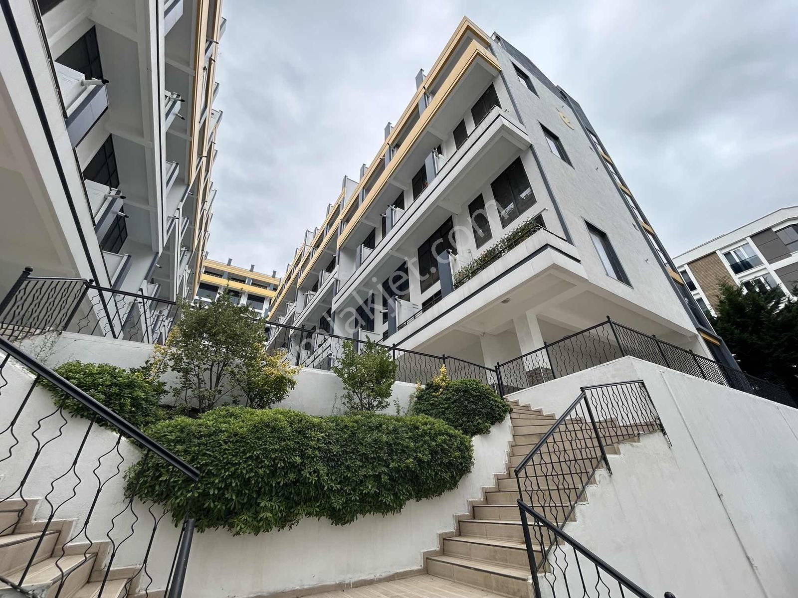 Elmakent'te Loft+çift Balkonlu Eşyalı Deniz M. Satılık 1+1 — fotoğraf 23