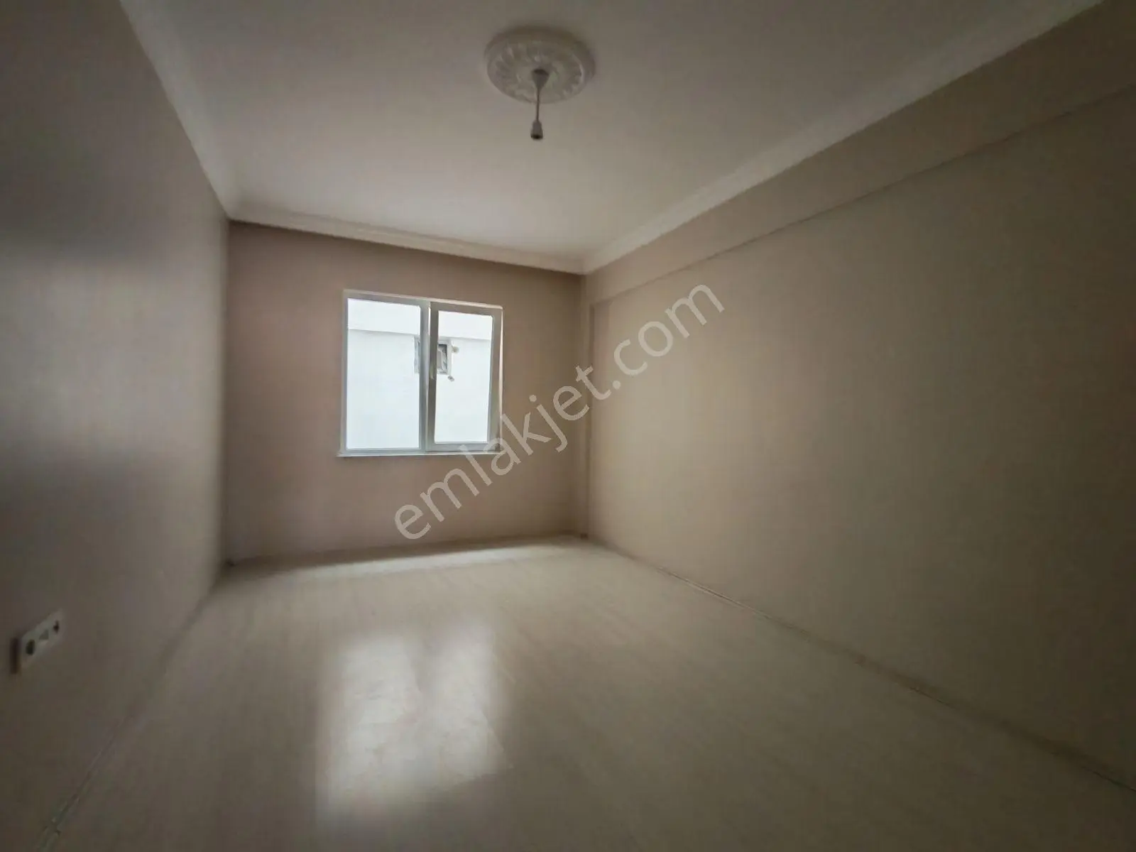 Rota Gayrimenkul'den Yunus Emrede Bakımlı Geniş 3+1 — fotoğraf 5