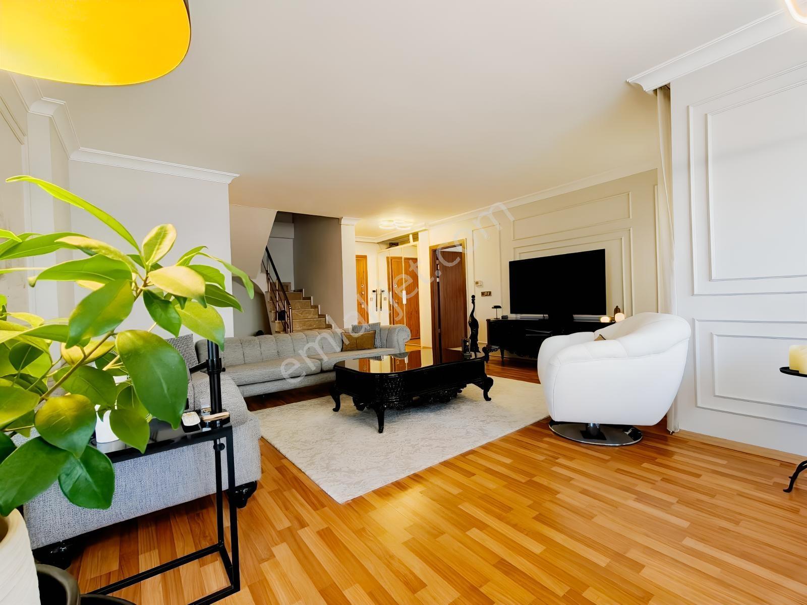Altınşehirde Satılık 4+1 Lüks Dubleks Daire — fotoğraf 17