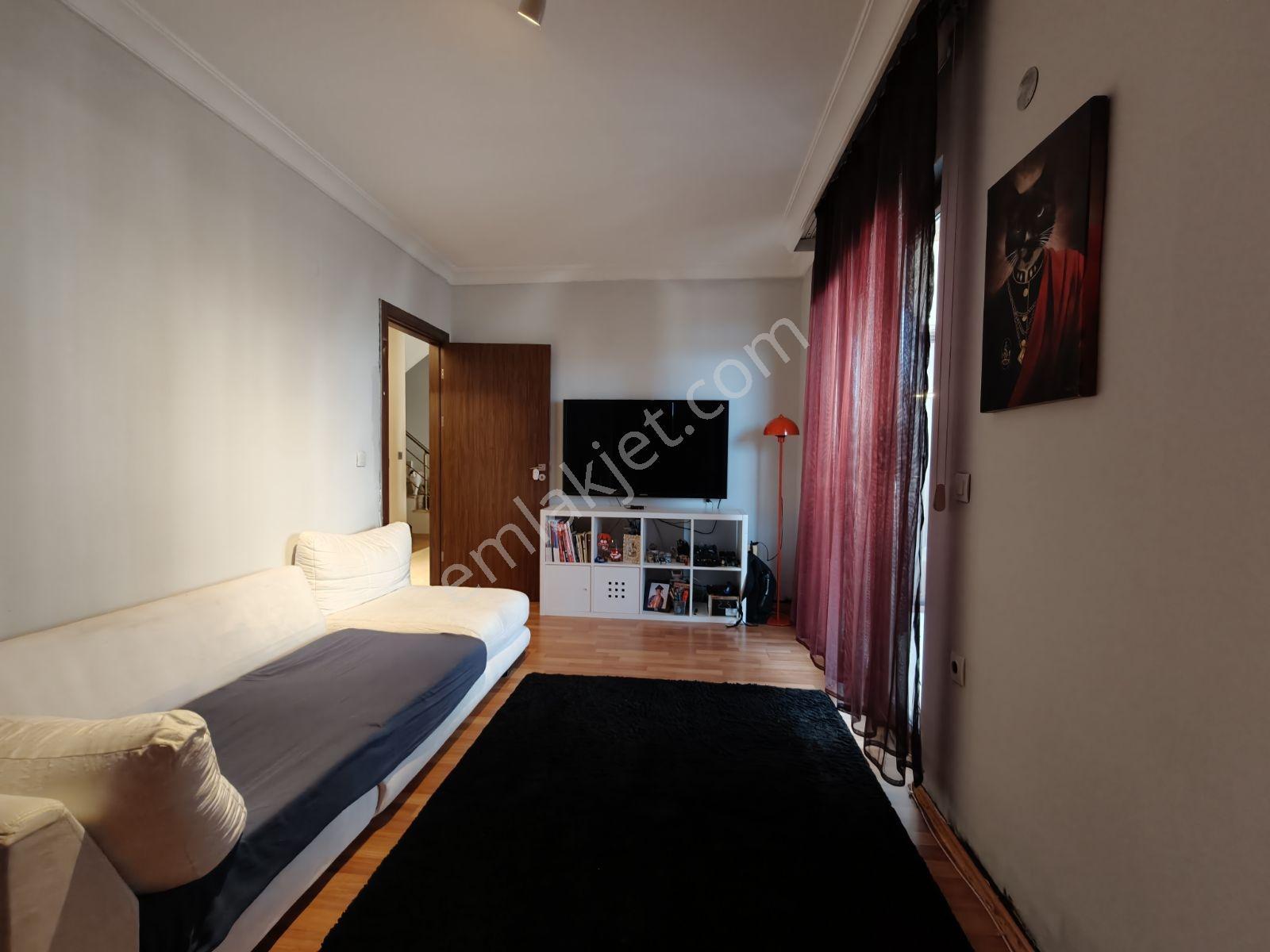 Altınşehirde Satılık 4+1 Lüks Dubleks Daire — fotoğraf 25
