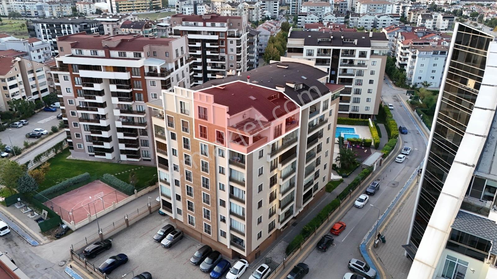 Altınşehirde Satılık 4+1 Lüks Dubleks Daire — fotoğraf 27