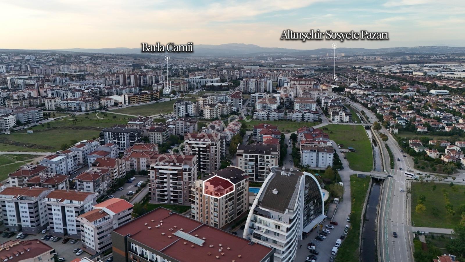Altınşehirde Satılık 4+1 Lüks Dubleks Daire — fotoğraf 31