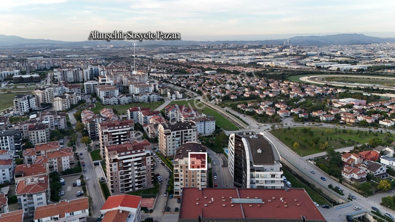 Altınşehirde Satılık 4+1 Lüks Dubleks Daire — fotoğraf 32