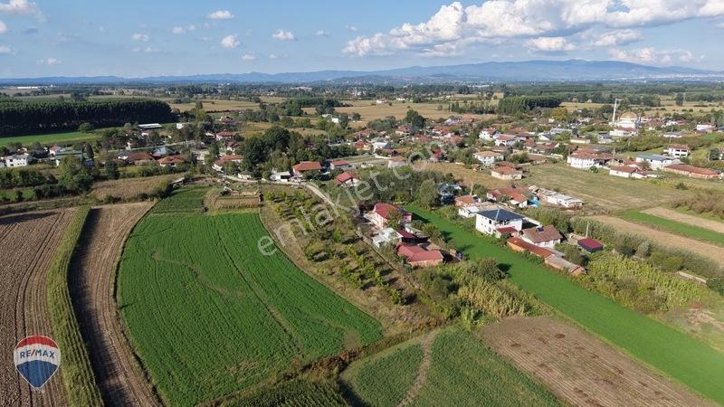 Akyazı Uzunçınar Mahallesinde Satılık Projesi Hazır Arsalar. — fotoğraf 12