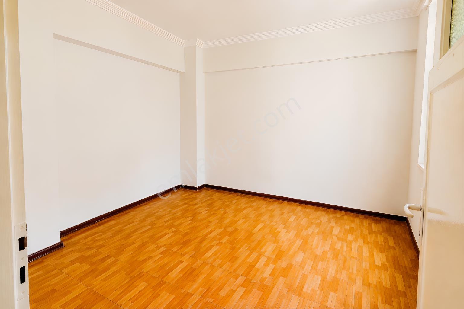 Rw/detay'dan Kırmızıtoprak Ötnü Sok.ta / Satılık 2+1 Daire — fotoğraf 18
