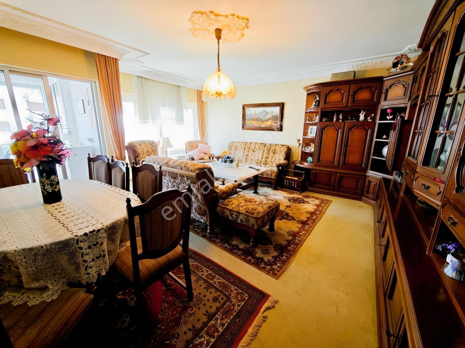 Karşıyaka Atakent De 3+1 Full Deniz Manzaralı Satılık Daire — fotoğraf 8