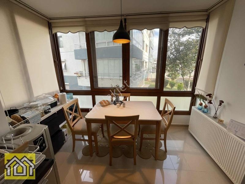 Korutürk Mah.site İçinde 3+1 Otoparklı Asansörlü Arakat — fotoğraf 6