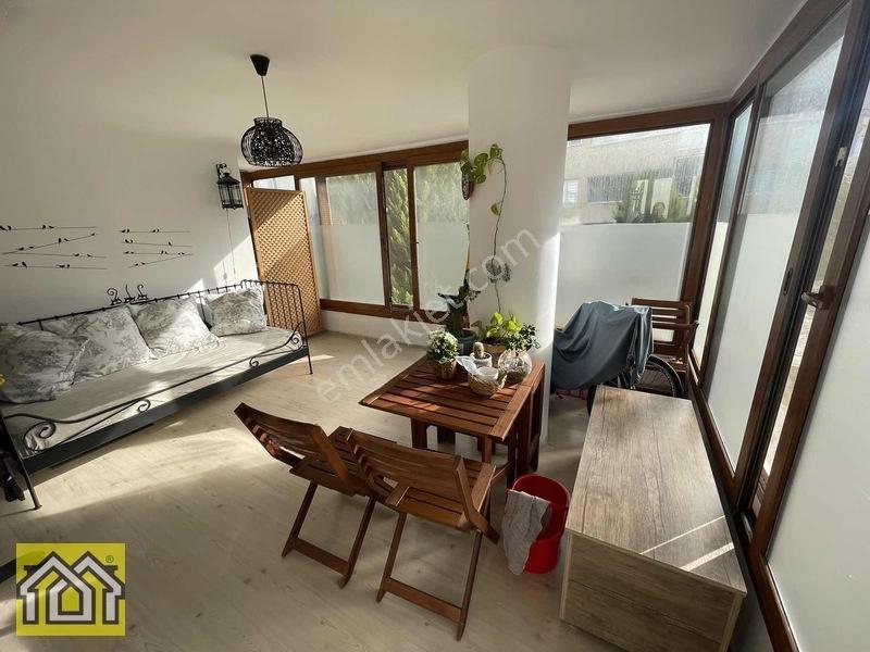 Korutürk Mah.site İçinde 3+1 Otoparklı Asansörlü Arakat — fotoğraf 10