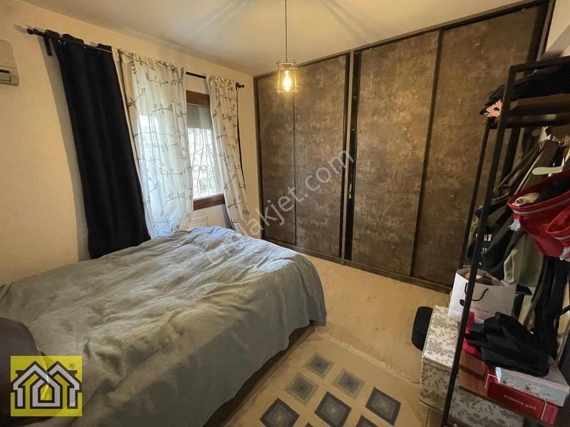 Korutürk Mah.site İçinde 3+1 Otoparklı Asansörlü Arakat — fotoğraf 24