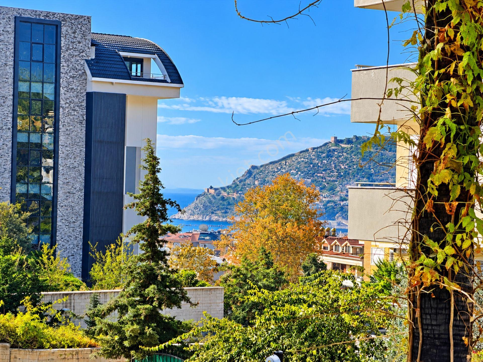 Alanya Hasbahçe'de Havuz Manzaralı 1+1 Daire — fotoğraf 10