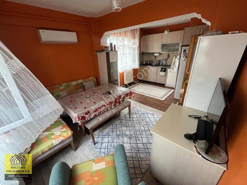 Başiskele'de 409m2 Arsa İçerisinde Satılık Müstakil 3 Katlı Bina — fotoğraf 12