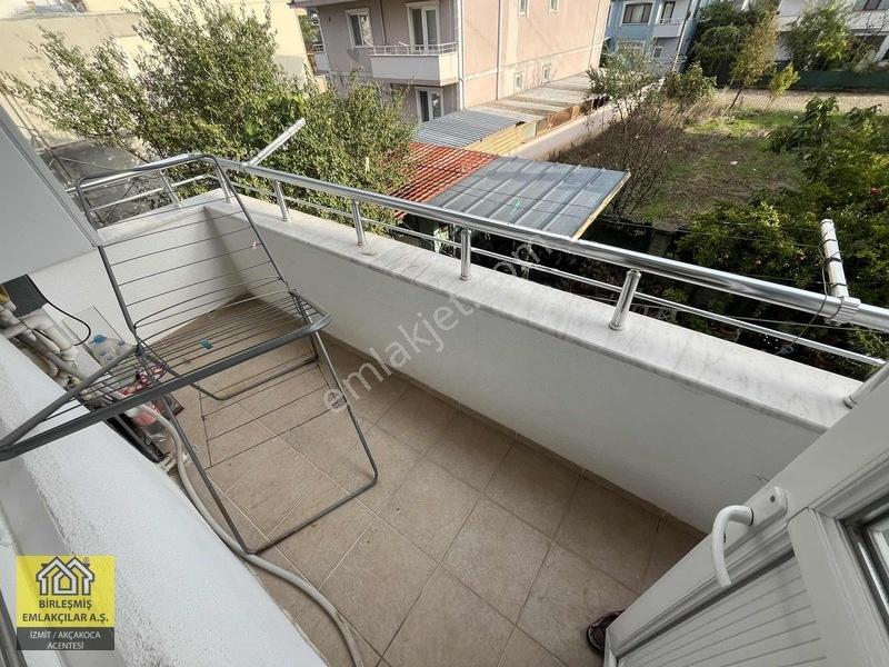 Başiskele'de 409m2 Arsa İçerisinde Satılık Müstakil 3 Katlı Bina — fotoğraf 23