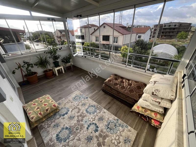Başiskele'de 409m2 Arsa İçerisinde Satılık Müstakil 3 Katlı Bina — fotoğraf 31
