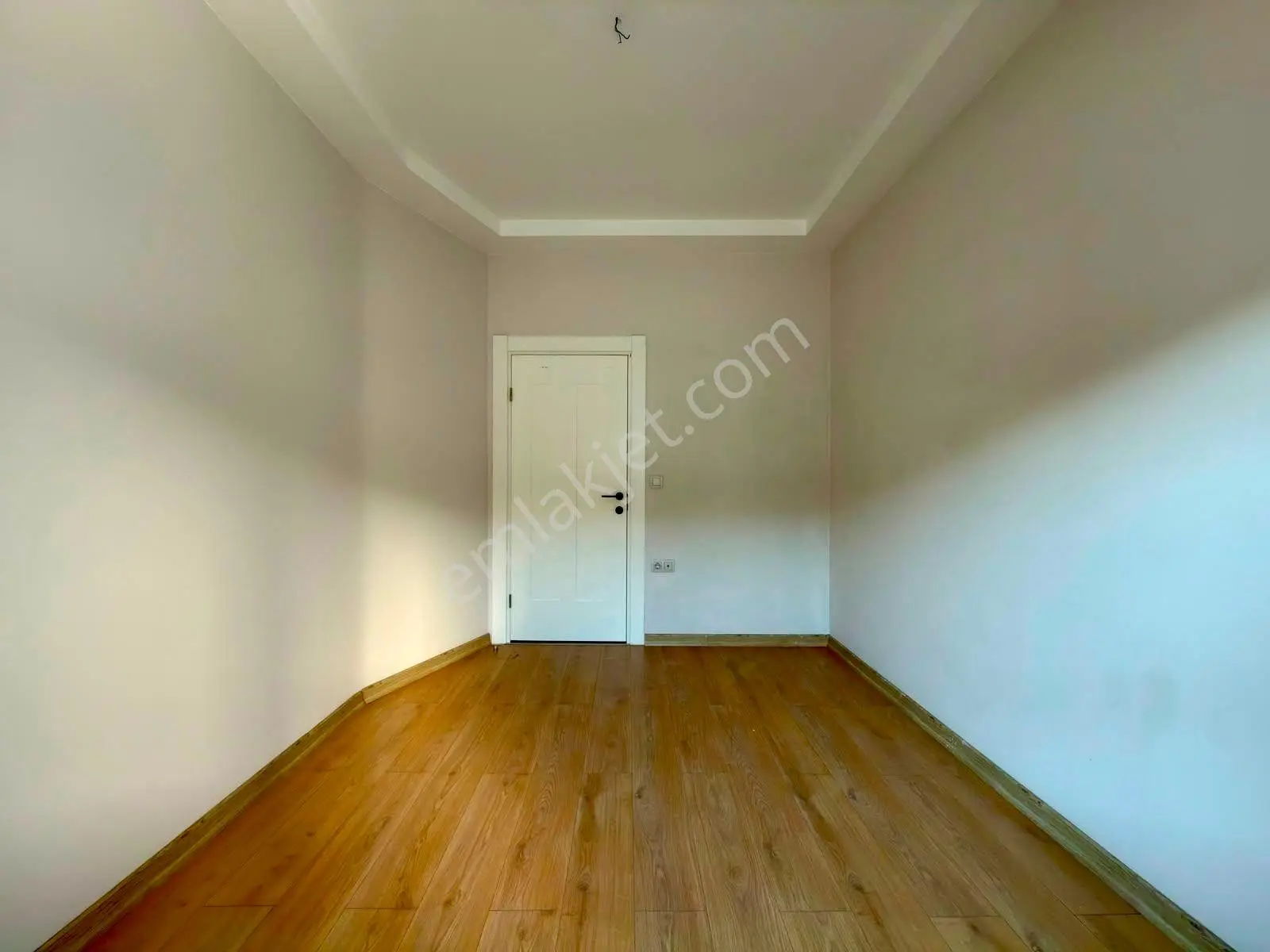Referans'tan Akçay'da Çift Cephe Asansörlü Ebeveyn Banyolu 2+1 Daire — fotoğraf 15