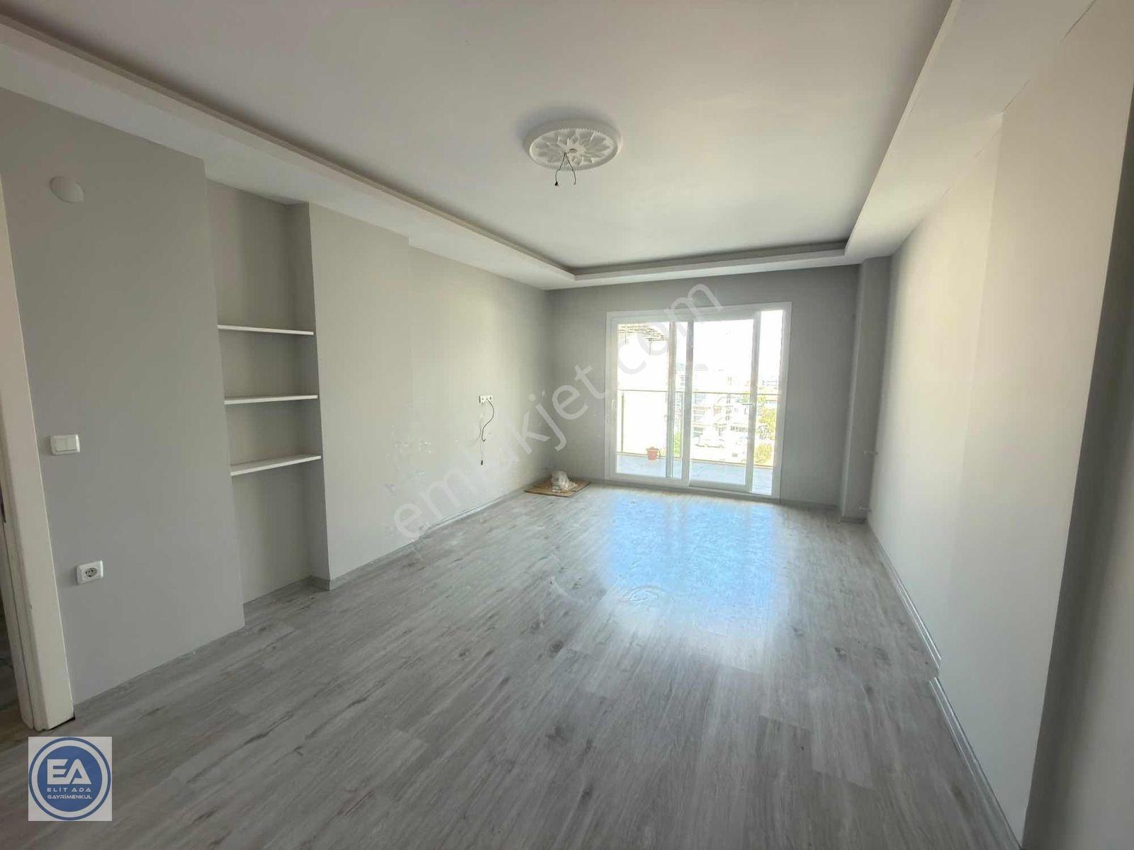 Kuşadası Davutlar Merkez Geniş 3+1 Dubleks Daire — fotoğraf 4