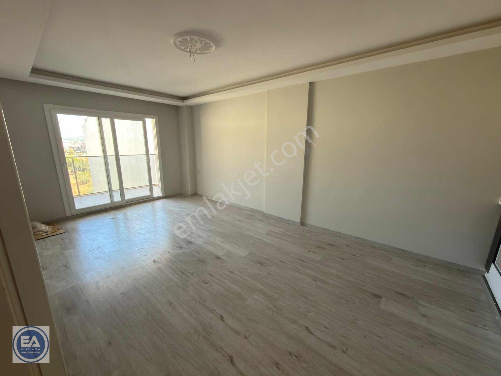 Kuşadası Davutlar Merkez Geniş 3+1 Dubleks Daire — fotoğraf 6