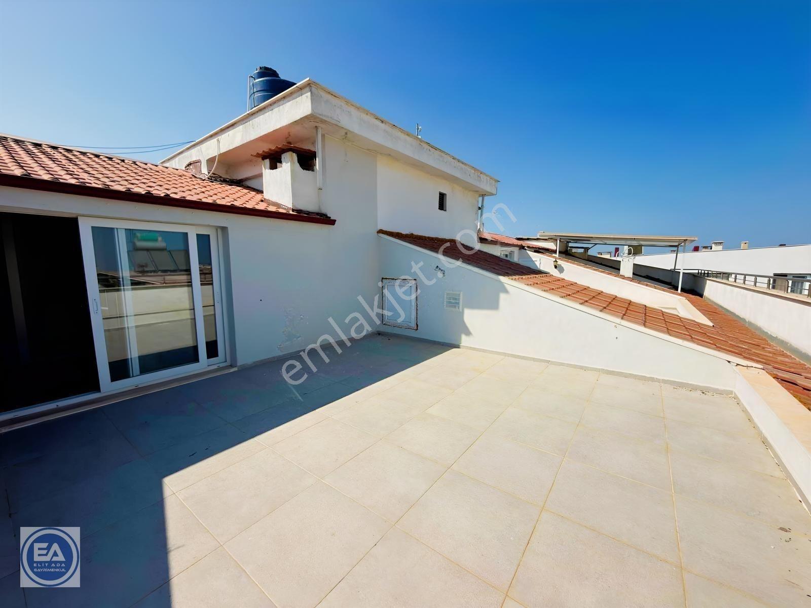 Kuşadası Davutlar Merkez Geniş 3+1 Dubleks Daire — fotoğraf 17