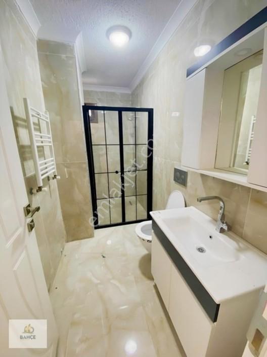Cumhuriyet Mahallesinde Sıfır Arakat Satılık 3+1 Daire — fotoğraf 8