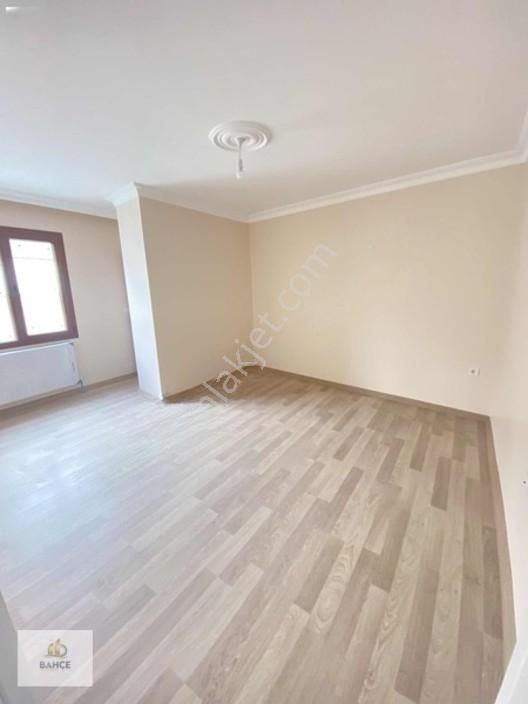Cumhuriyet Mahallesinde Sıfır Arakat Satılık 3+1 Daire — fotoğraf 10