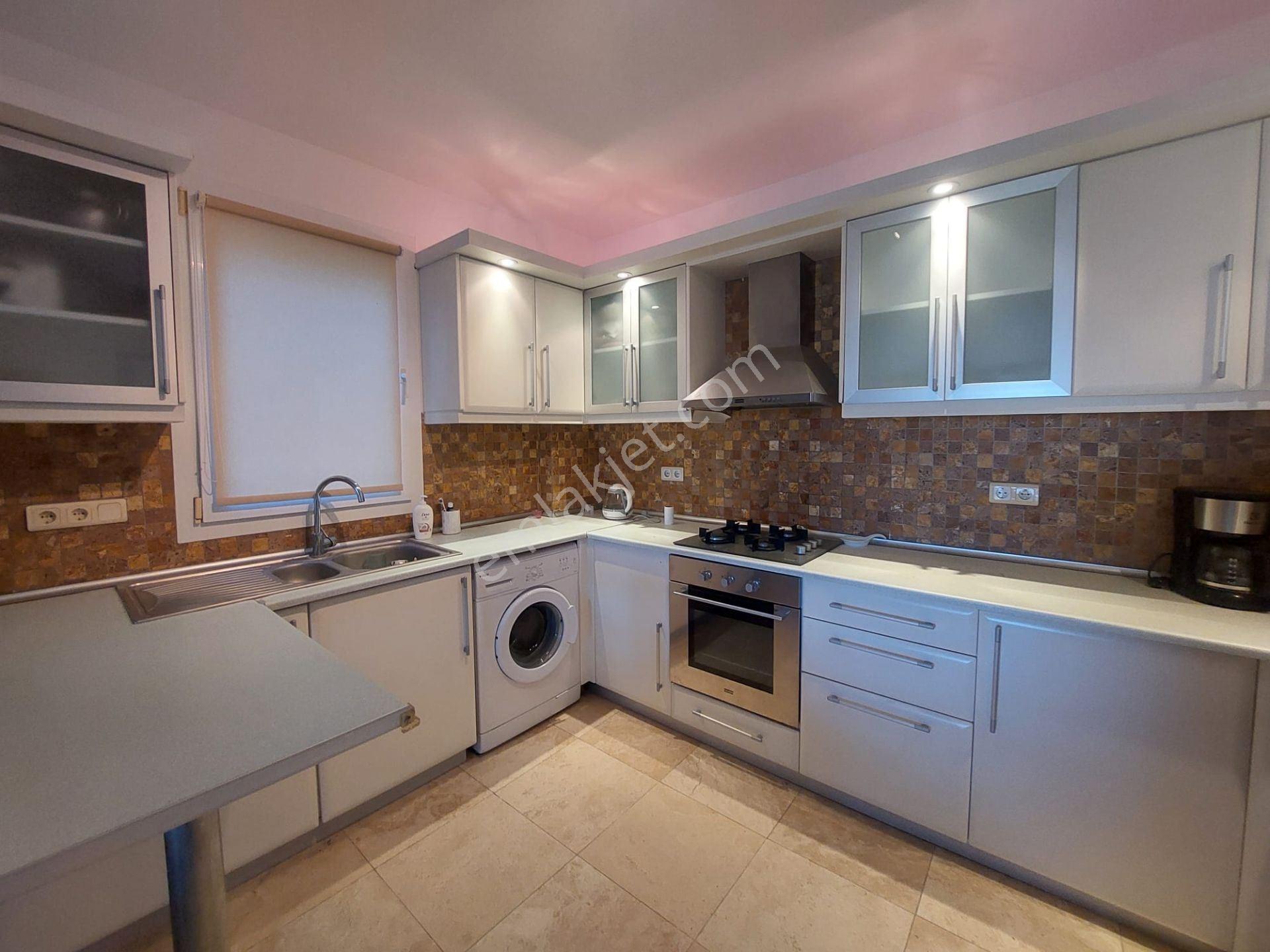 Bodrum Gündoğan Satılık Manzaralı Site İçi Dubleks Villa — fotoğraf 10