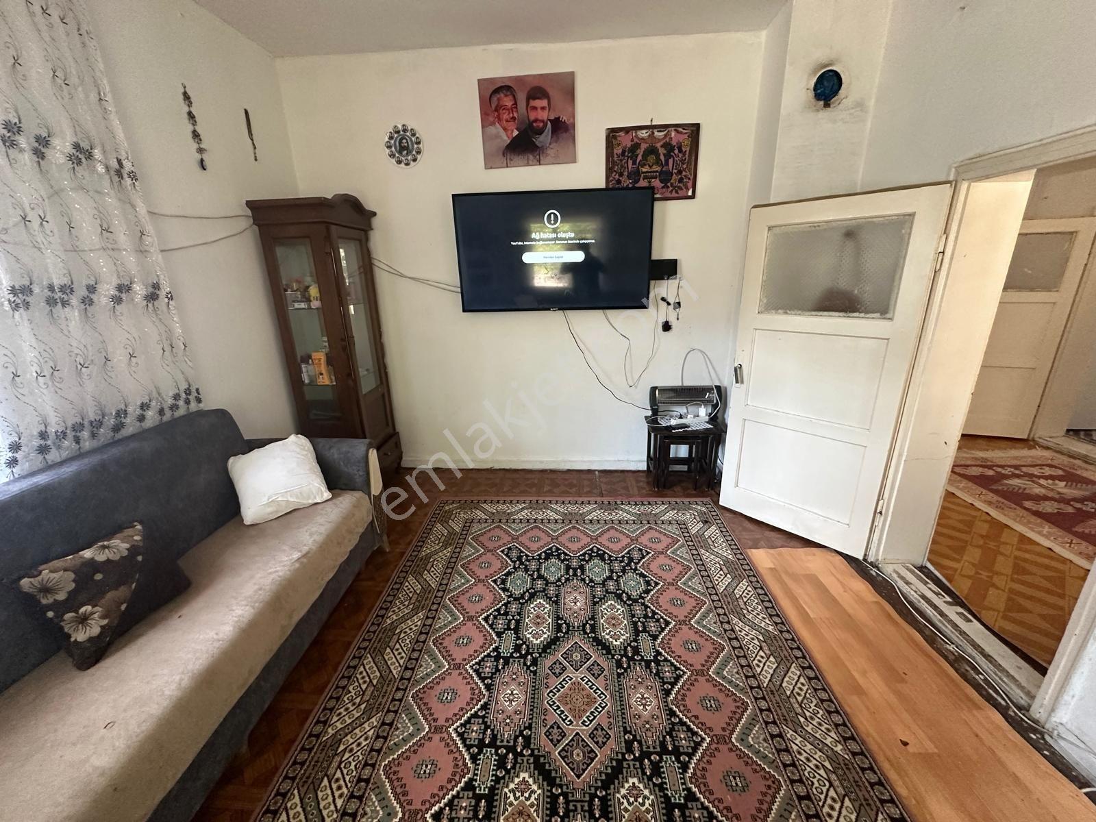 Karahan Emlak'tan 4 Eylül Mah.cuma Pazarında Satılık Müstakil Ev — fotoğraf 2