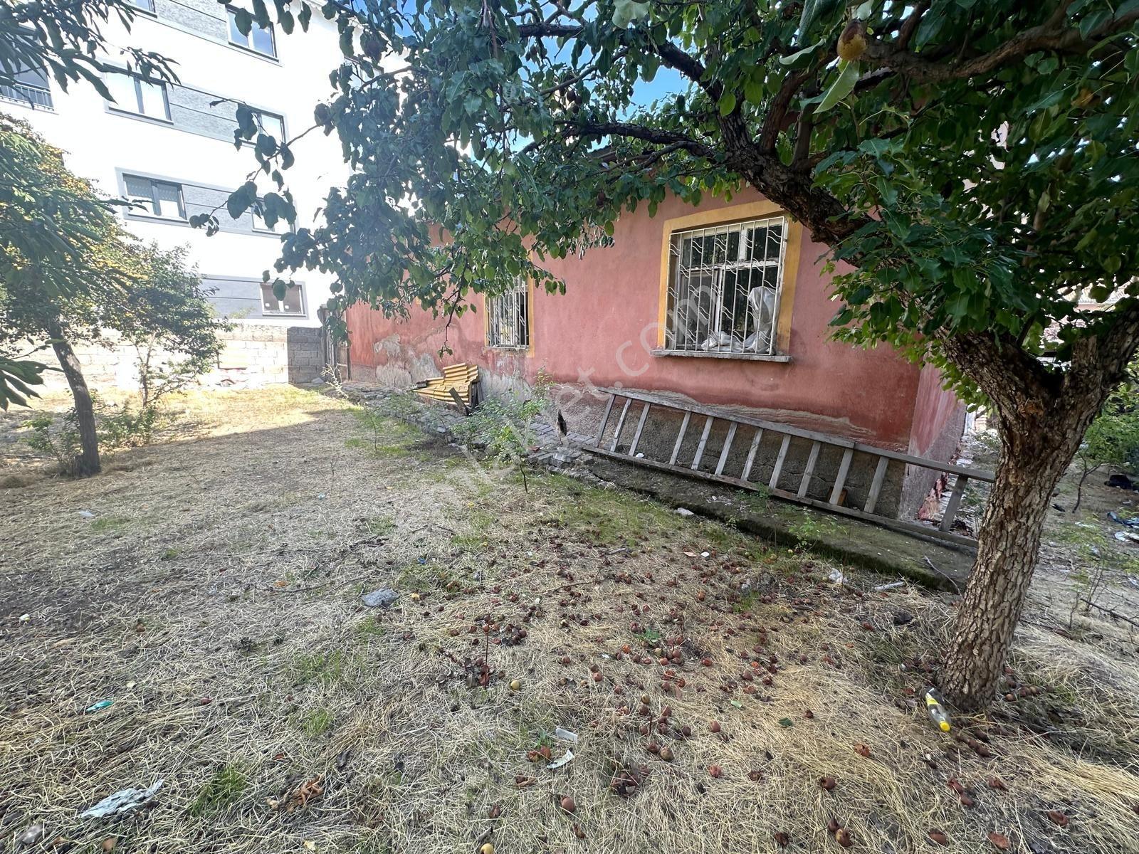 Karahan Emlak'tan 4 Eylül Mah.cuma Pazarında Satılık Müstakil Ev — fotoğraf 31