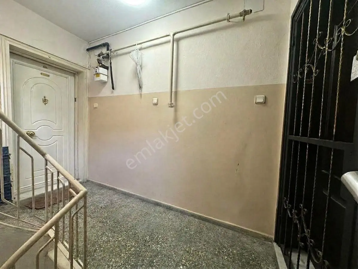 Karşıyaka Bostanlı Çarşı Merkezı Konum 3+1 Satılık Daıre — fotoğraf 19