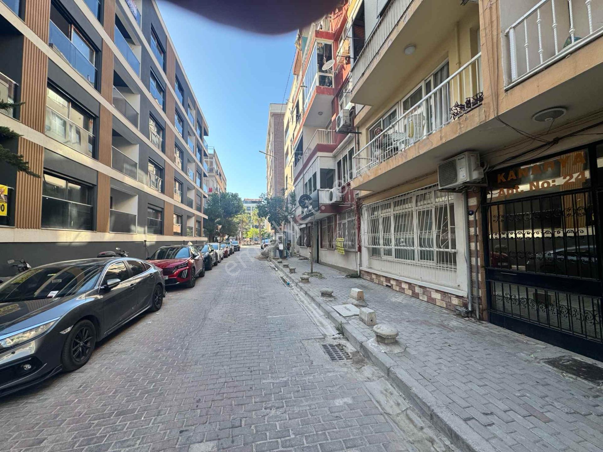 Karşıyaka Bostanlı Çarşı Merkezı Konum 3+1 Satılık Daıre — fotoğraf 23