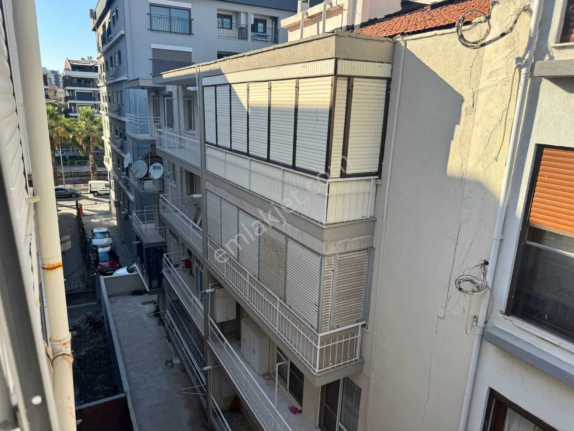 Karşıyaka Bostanlı Çarşı Merkezı Konum 3+1 Satılık Daıre — fotoğraf 24