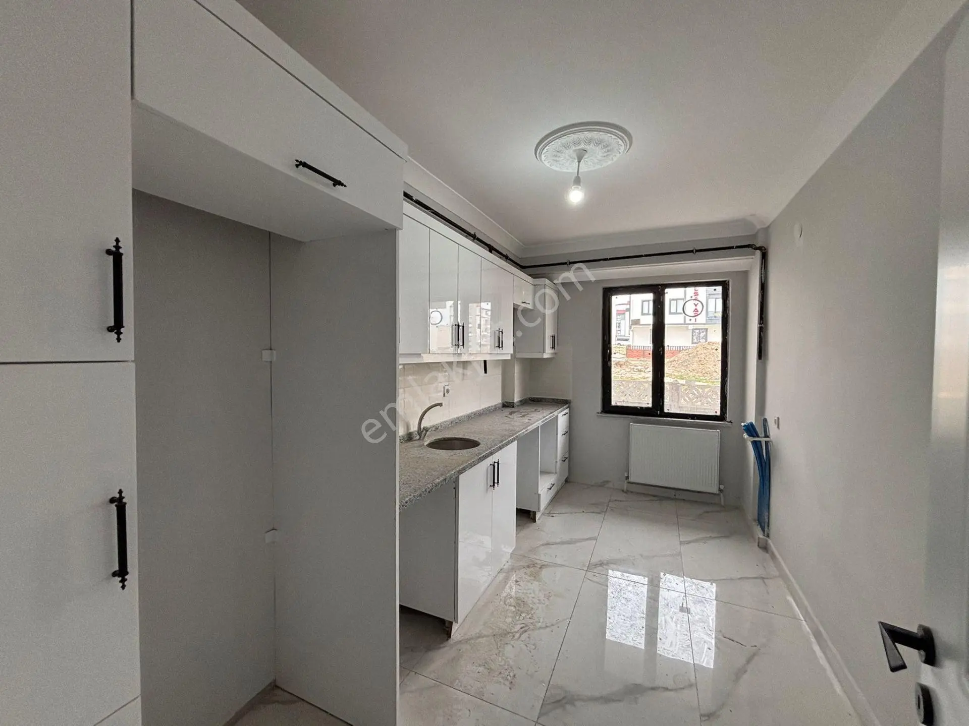 **eryıldız İnşaat'tan Fiyat Düştüü! İskanlı Lüks 2+1 Yüksek Giriş %80 Kredili — fotoğraf 8