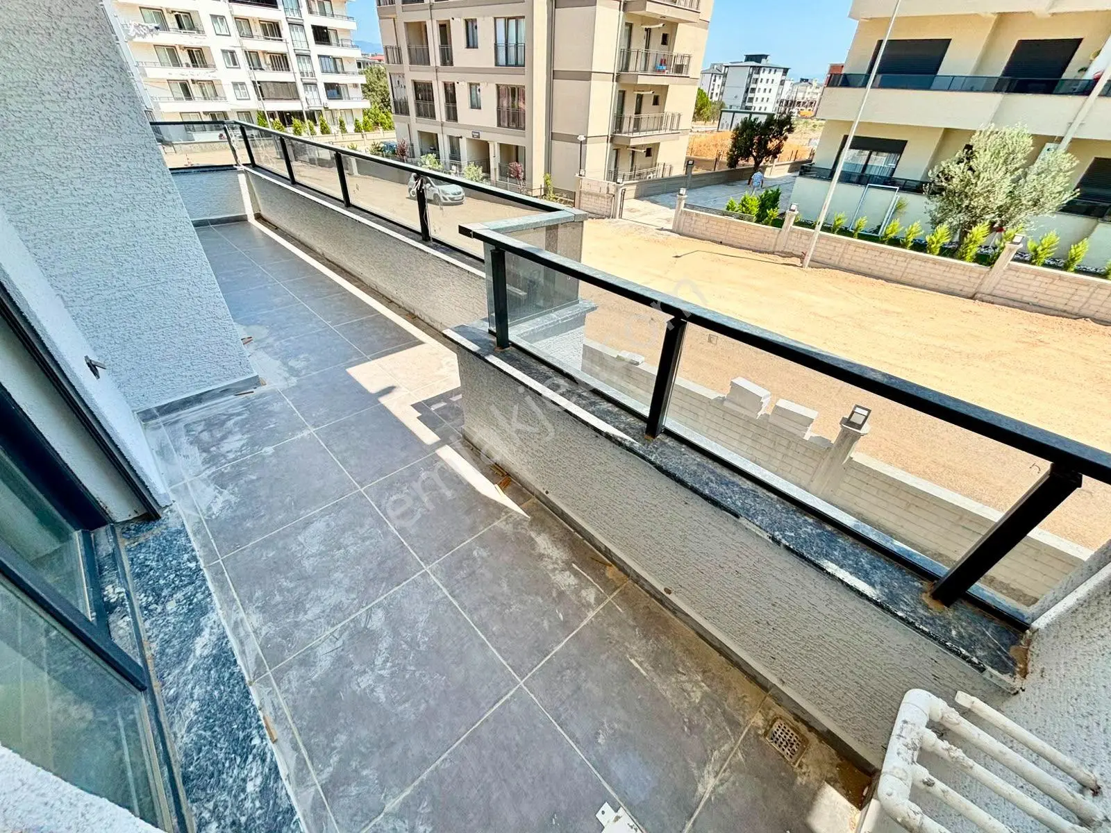 ꧁ay Emlaktan꧂burhaniye Bademalanında Arakat Ön Cephe Ebeveyn Banyolu Satılık 2+1 Ultra Lüks Daire — fotoğraf 8