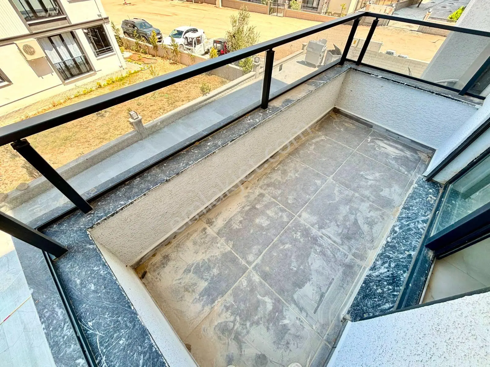 ꧁ay Emlaktan꧂burhaniye Bademalanında Arakat Ön Cephe Ebeveyn Banyolu Satılık 2+1 Ultra Lüks Daire — fotoğraf 10