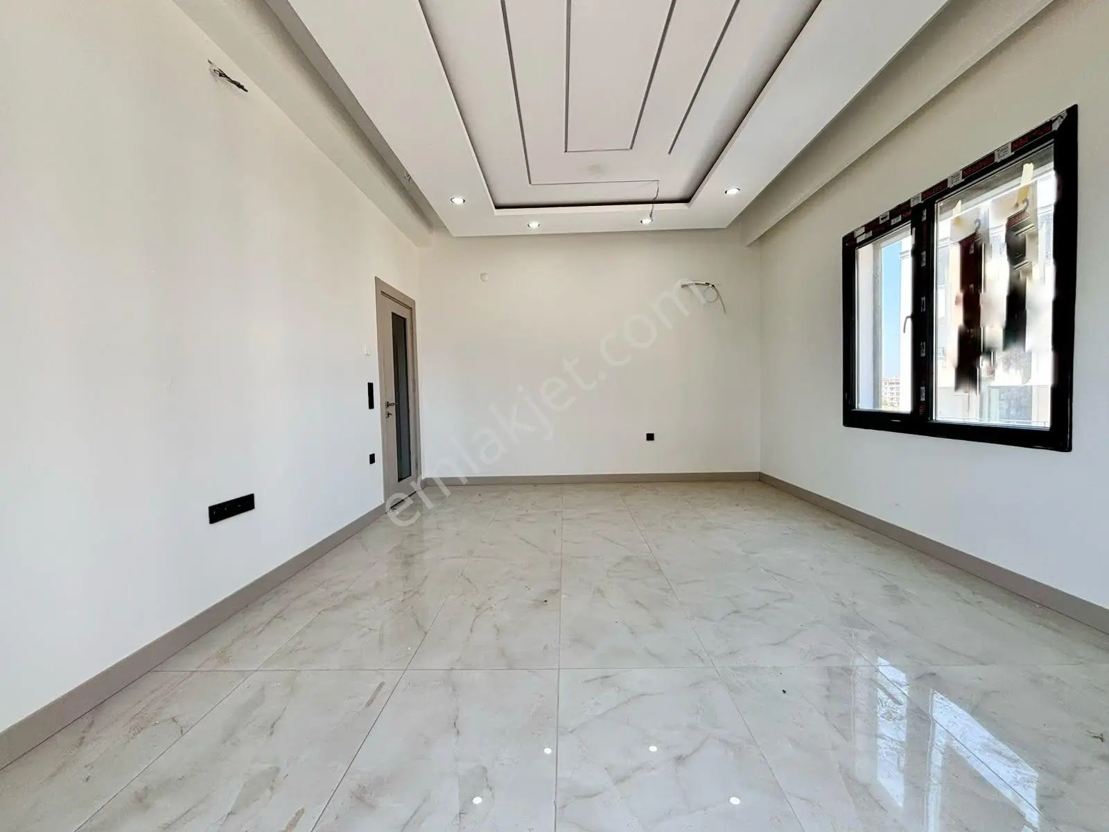 ꧁ay Emlaktan꧂burhaniye Bademalanında Arakat Ön Cephe Ebeveyn Banyolu Satılık 2+1 Ultra Lüks Daire — fotoğraf 15