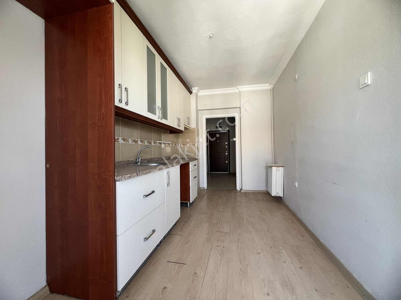 İzmır Karşıyaka, Bostanlı Satılık 3+1 Daıre — fotoğraf 6