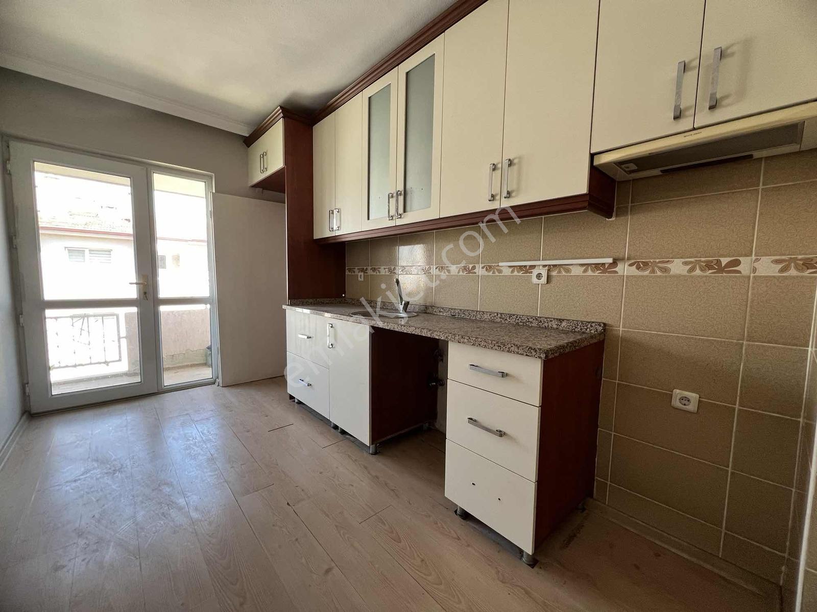 İzmır Karşıyaka, Bostanlı Satılık 3+1 Daıre — fotoğraf 7