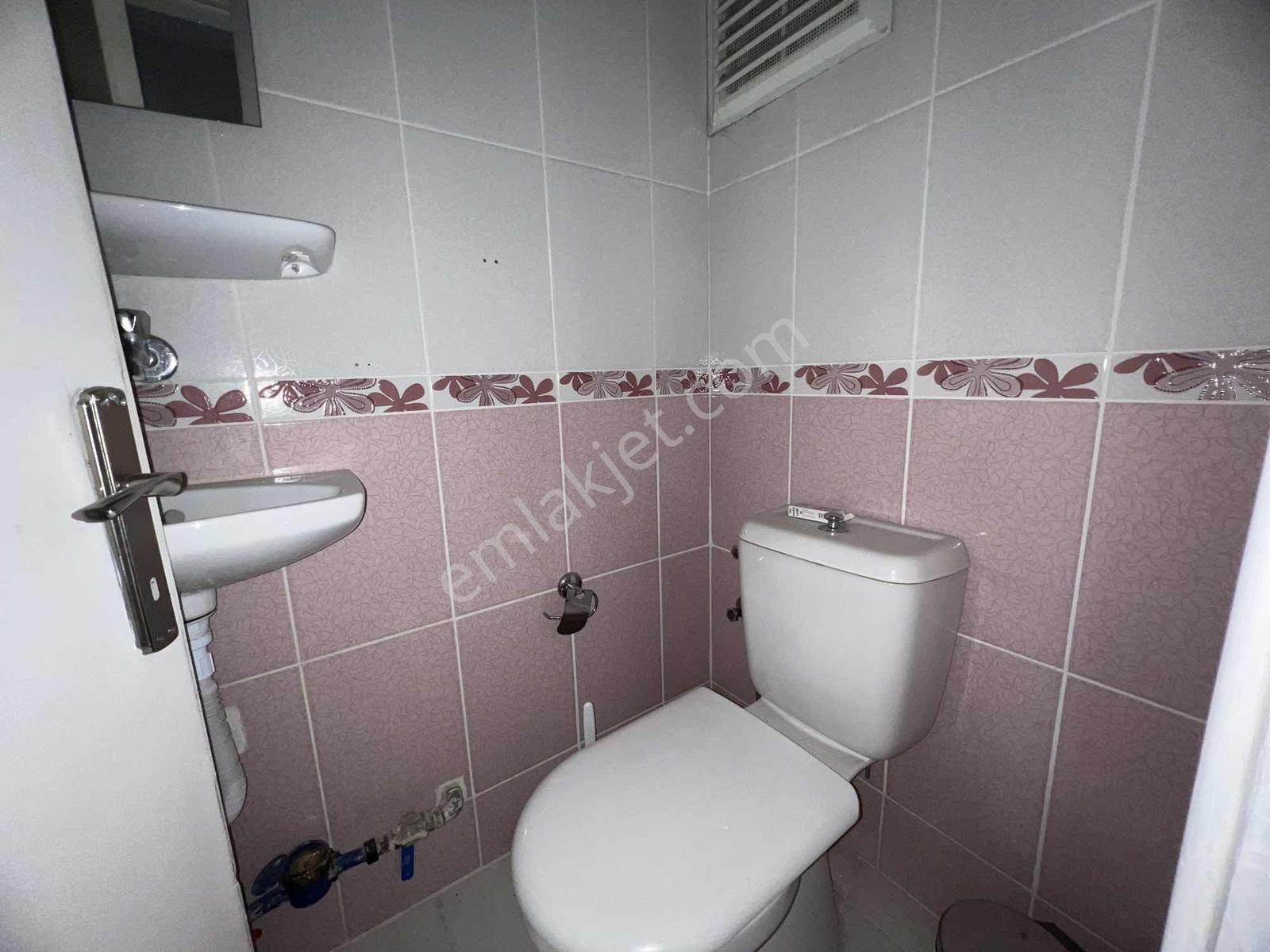 İzmır Karşıyaka, Bostanlı Satılık 3+1 Daıre — fotoğraf 16