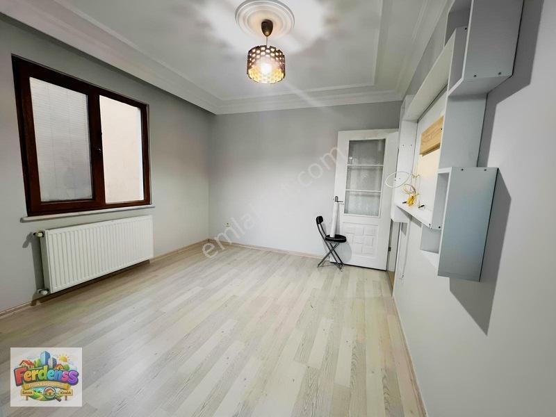 Ataşehirde Metro Ve Üniversiteye Yakın Satılık 2+1 Daire — fotoğraf 5