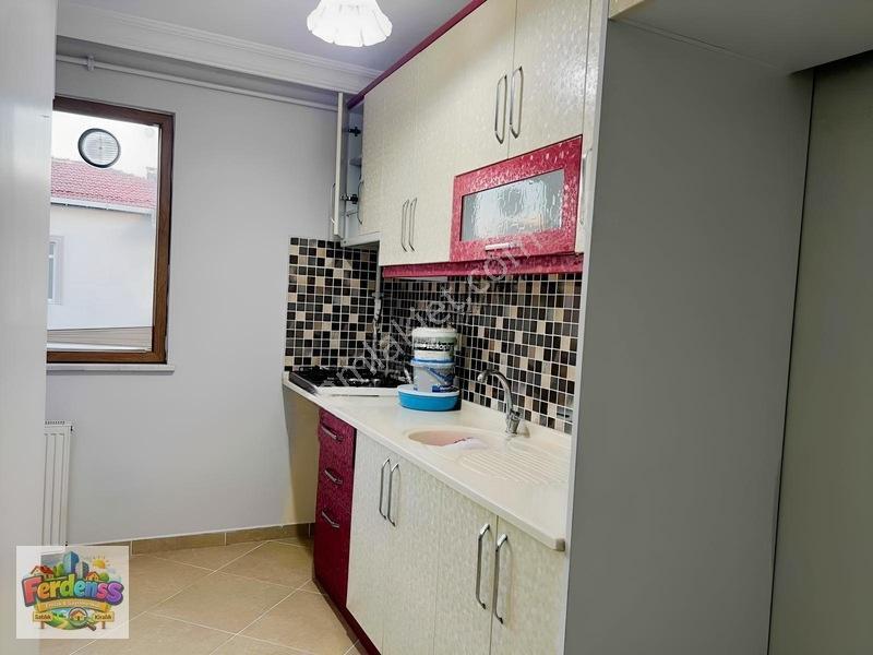 Ataşehirde Metro Ve Üniversiteye Yakın Satılık 2+1 Daire — fotoğraf 11