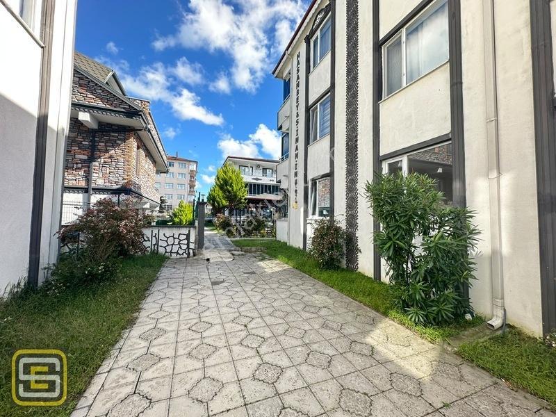 Kocaalide Denize Çok Yakın Havuzlu Sitede Havuz Cephe Yazlık — fotoğraf 4