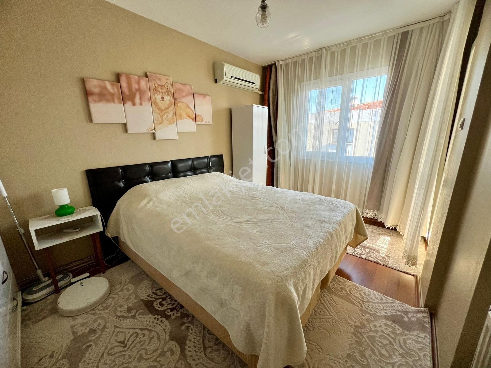 Bostanlı Merkez De 2 +1 Satılık Daire — fotoğraf 15