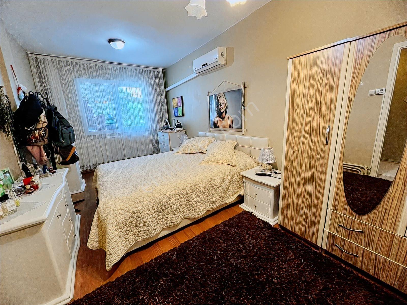 Bostanlı Merkez De 2 +1 Satılık Daire — fotoğraf 19