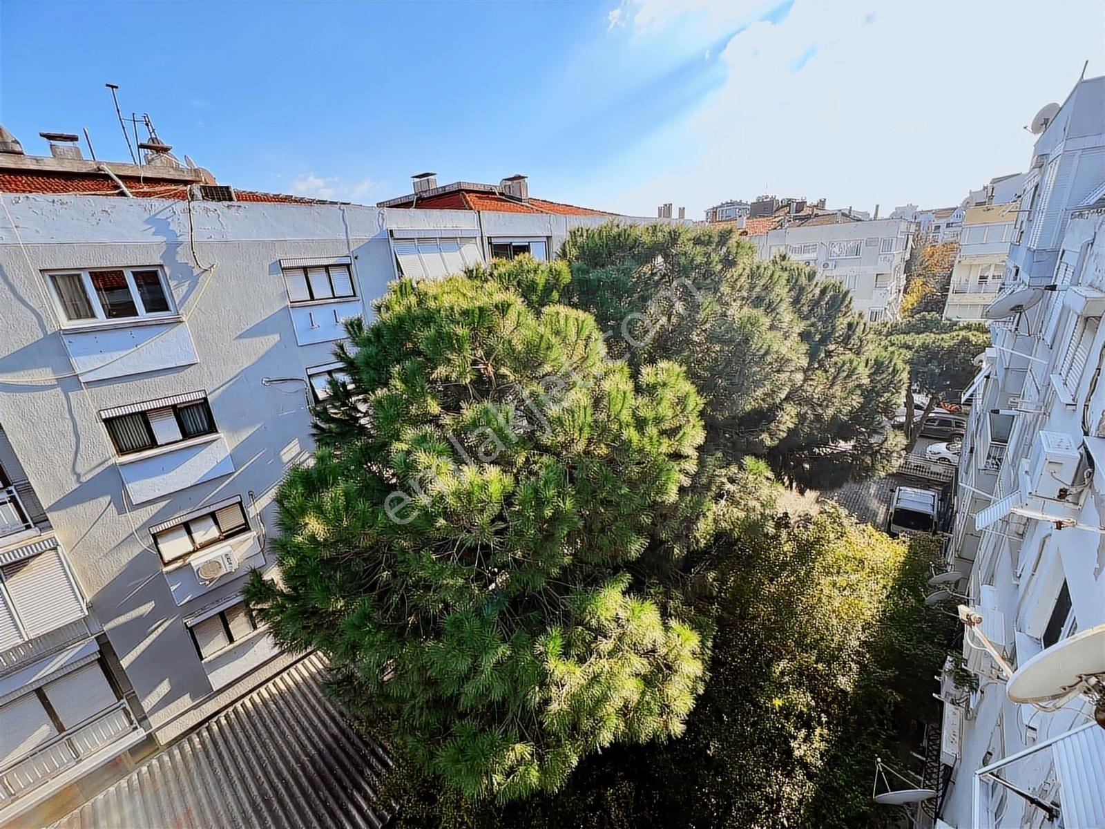 Bostanlı Merkez De 2 +1 Satılık Daire — fotoğraf 22