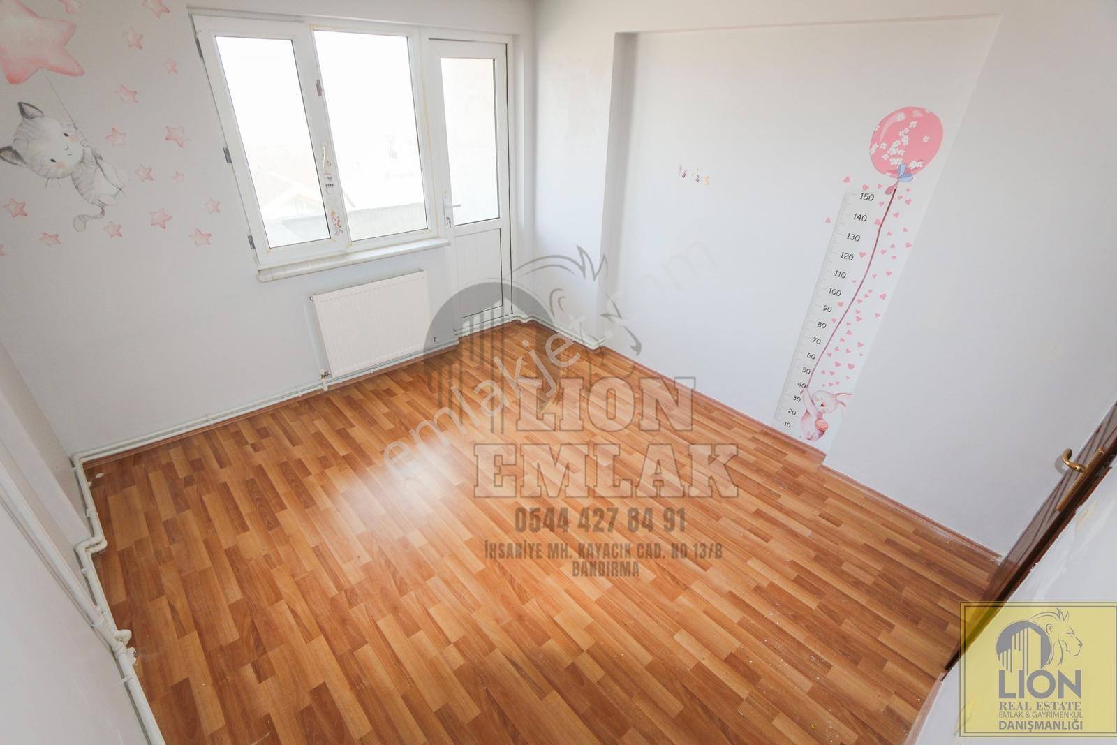 Lıon'dan Hacı Yusuf'ta Deniz Manzaralı Satılık 4+1 Daire — fotoğraf 15
