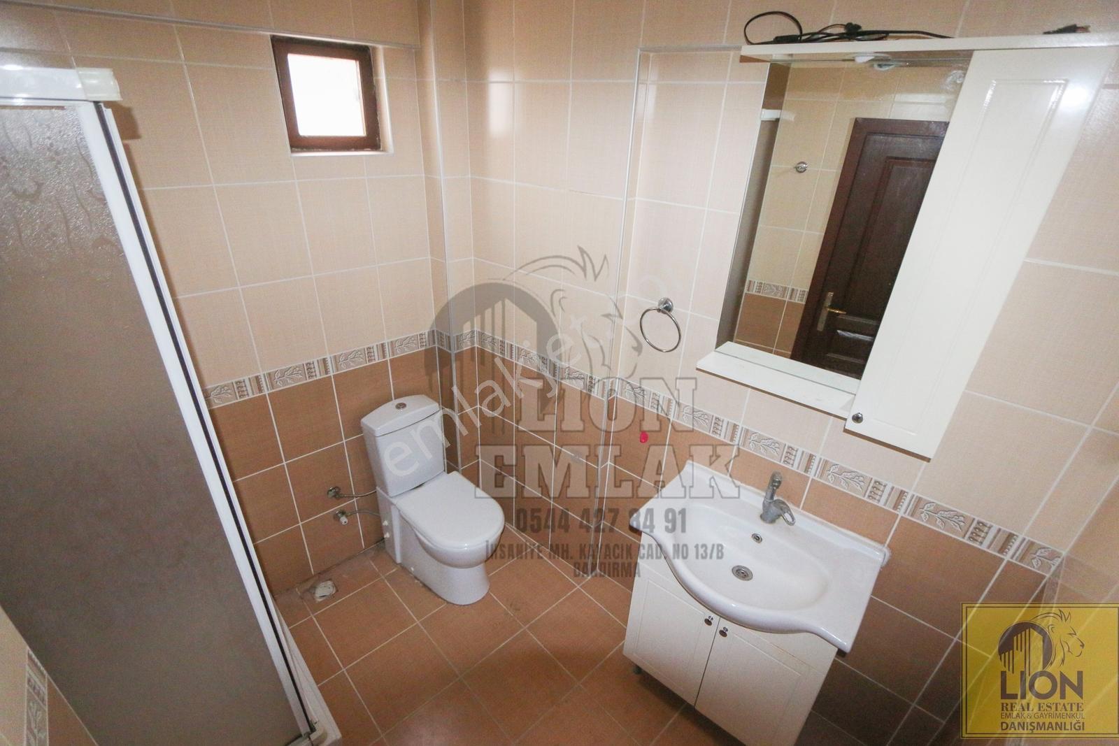 Lıon'dan Hacı Yusuf'ta Deniz Manzaralı Satılık 4+1 Daire — fotoğraf 18
