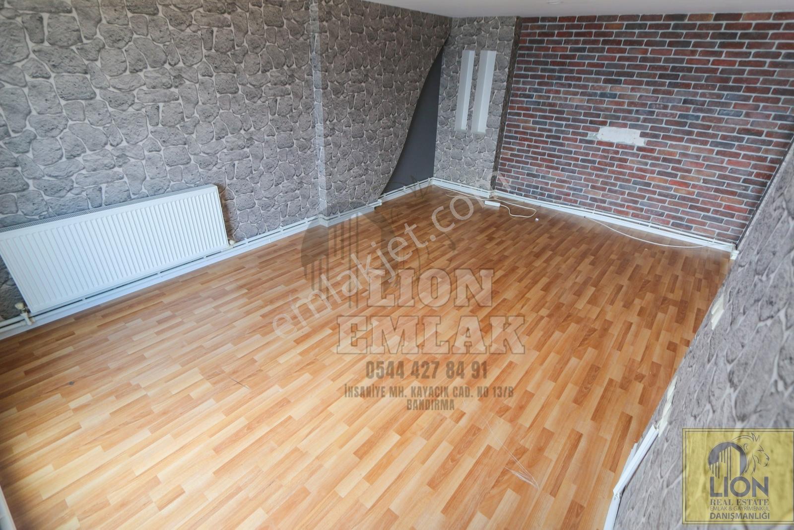Lıon'dan Hacı Yusuf'ta Deniz Manzaralı Satılık 4+1 Daire — fotoğraf 25